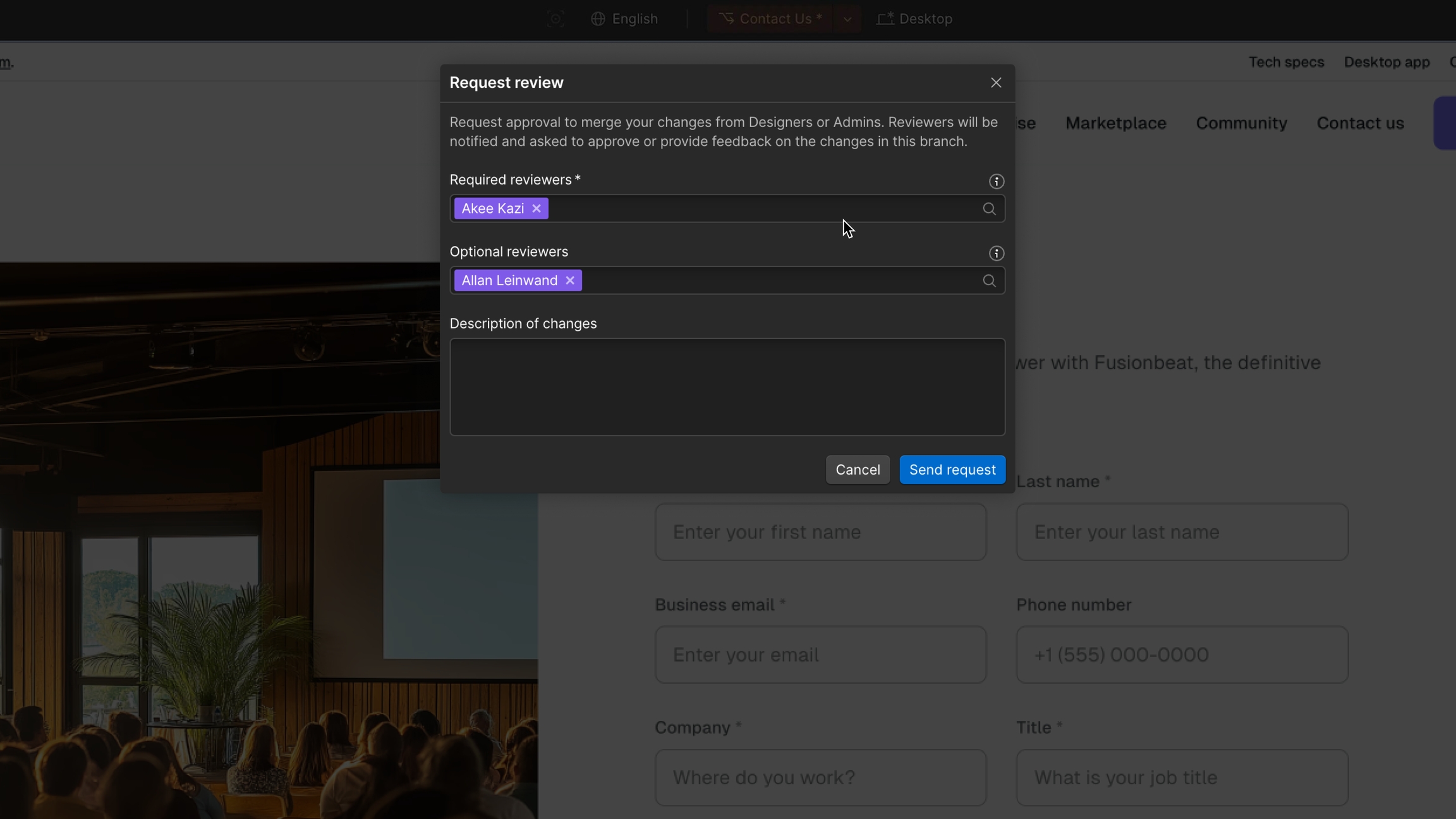 現在您可以在 Webflow 中指定哪些利害關係人需要審核,哪些是選用審核者。